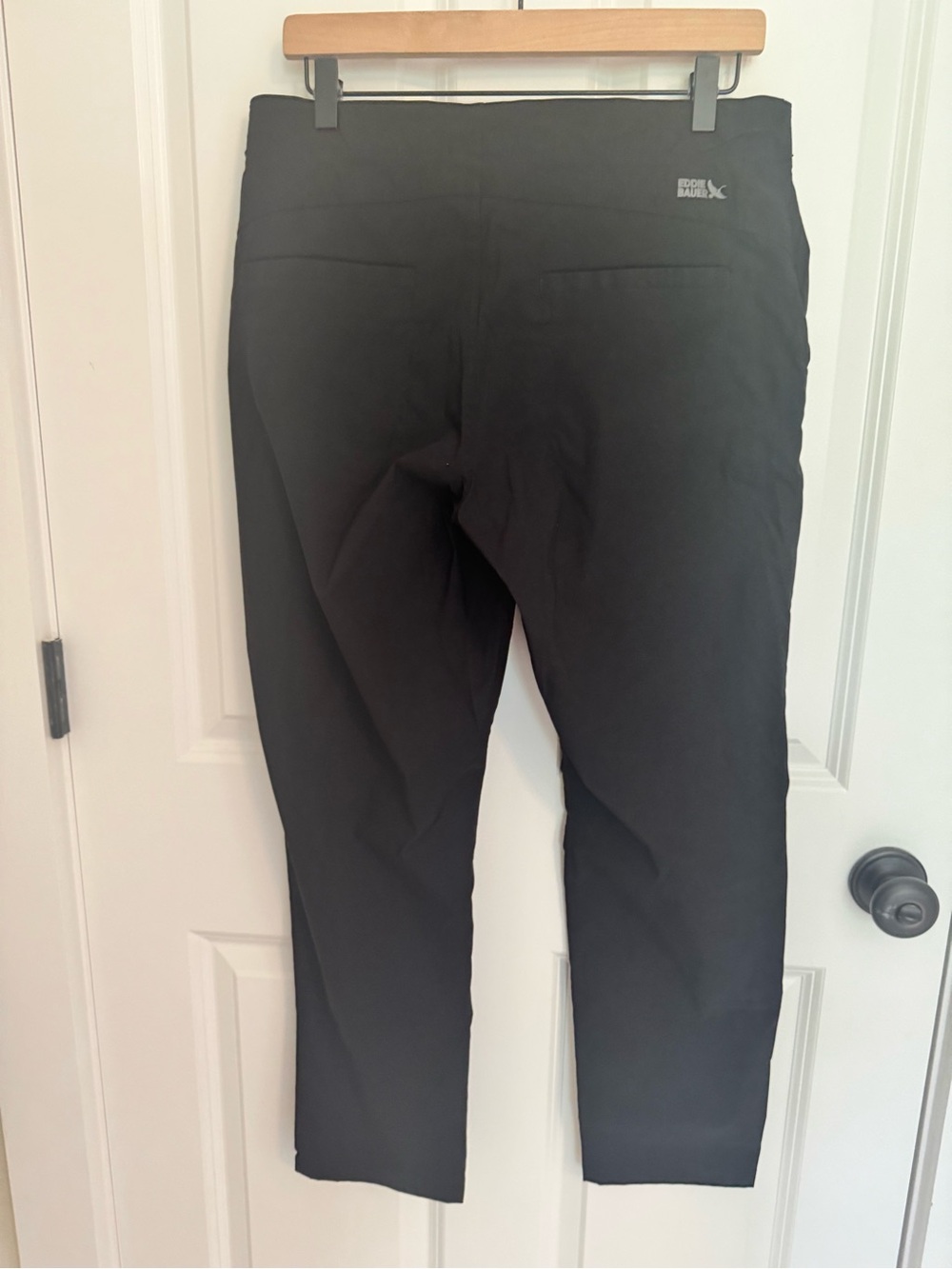 Eddie Bauer Horizon Stretch Pants Womens 10 Straight Ankle 2 Pair Black Blue - Picture 6 of 13